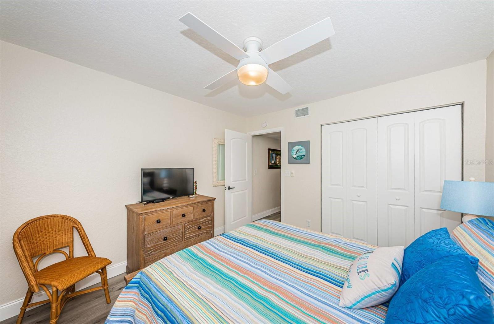 Image 17 of 23 For 6105 Bahia Del Mar Circle 287