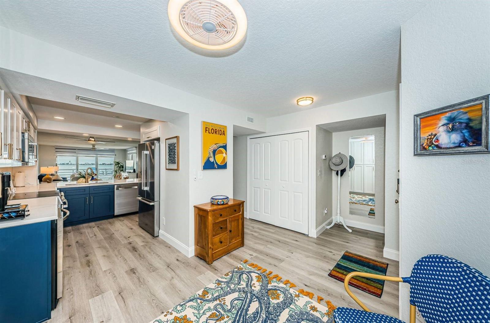 Image 5 of 23 For 6105 Bahia Del Mar Circle 287