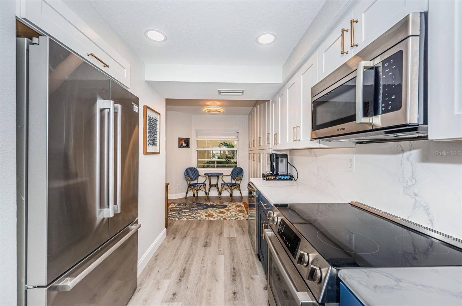 Image 6 of 23 For 6105 Bahia Del Mar Circle 287