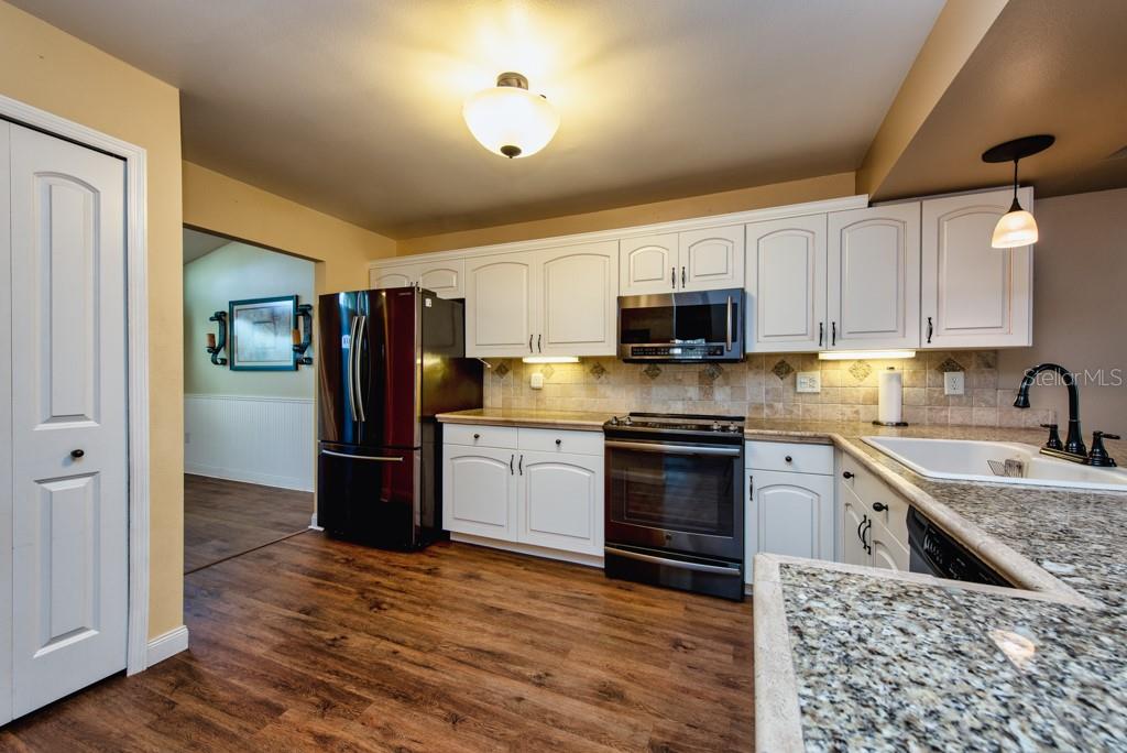 Image 11 of 46 For 1304 Gangplank Drive