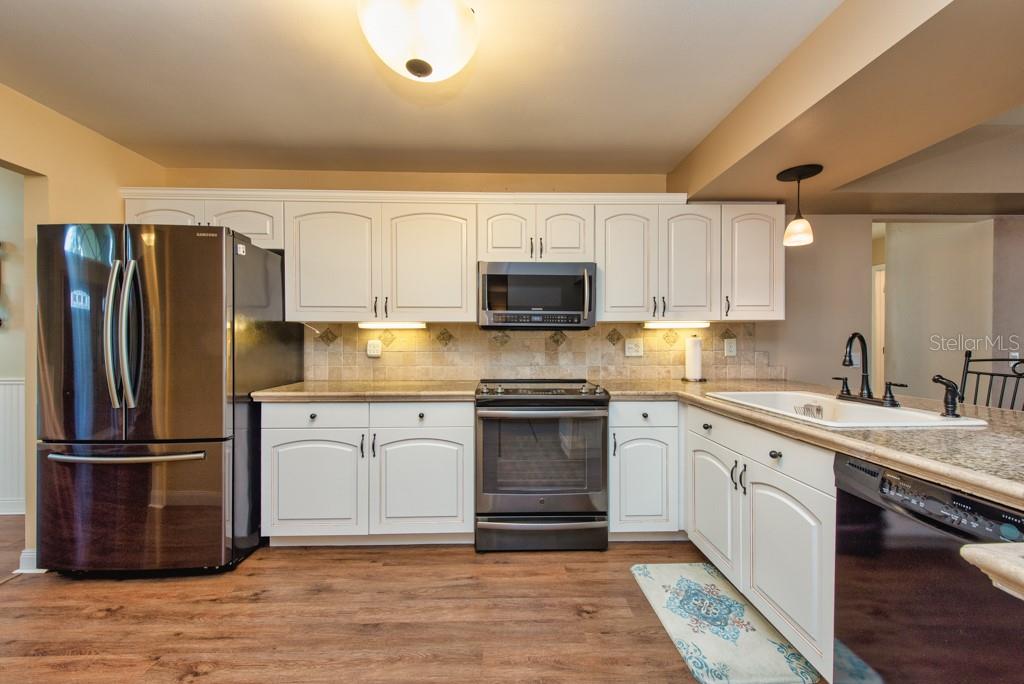 Image 12 of 46 For 1304 Gangplank Drive