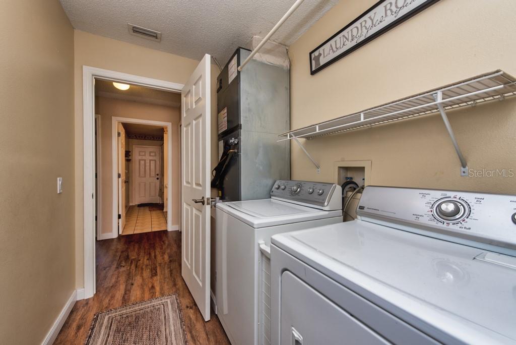 Image 24 of 46 For 1304 Gangplank Drive