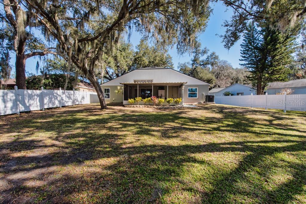 Image 29 of 46 For 1304 Gangplank Drive