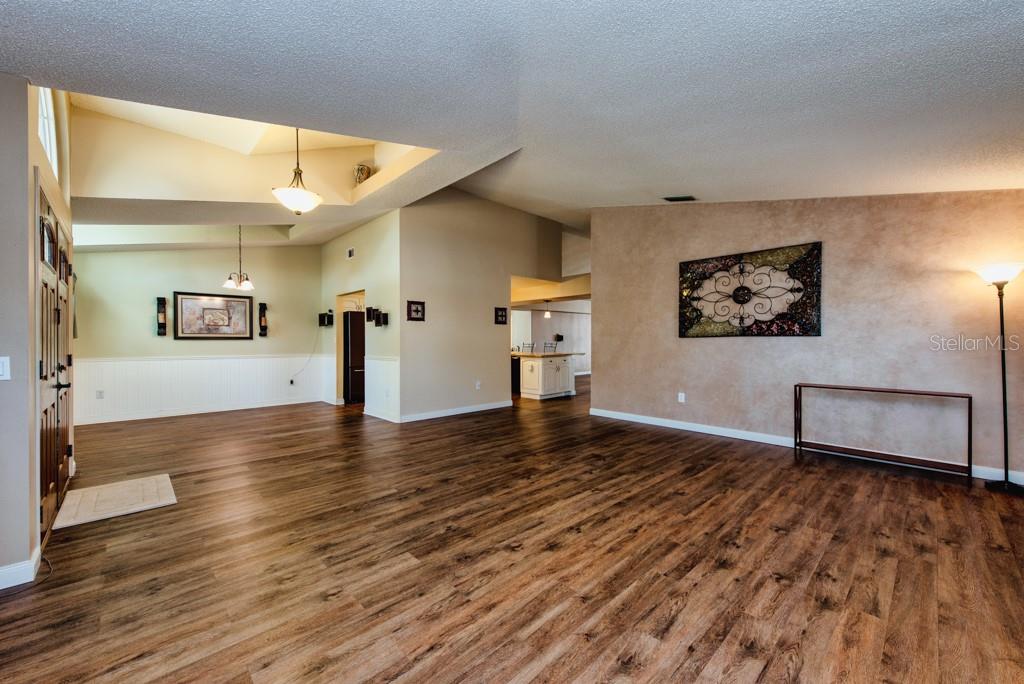 Image 3 of 46 For 1304 Gangplank Drive