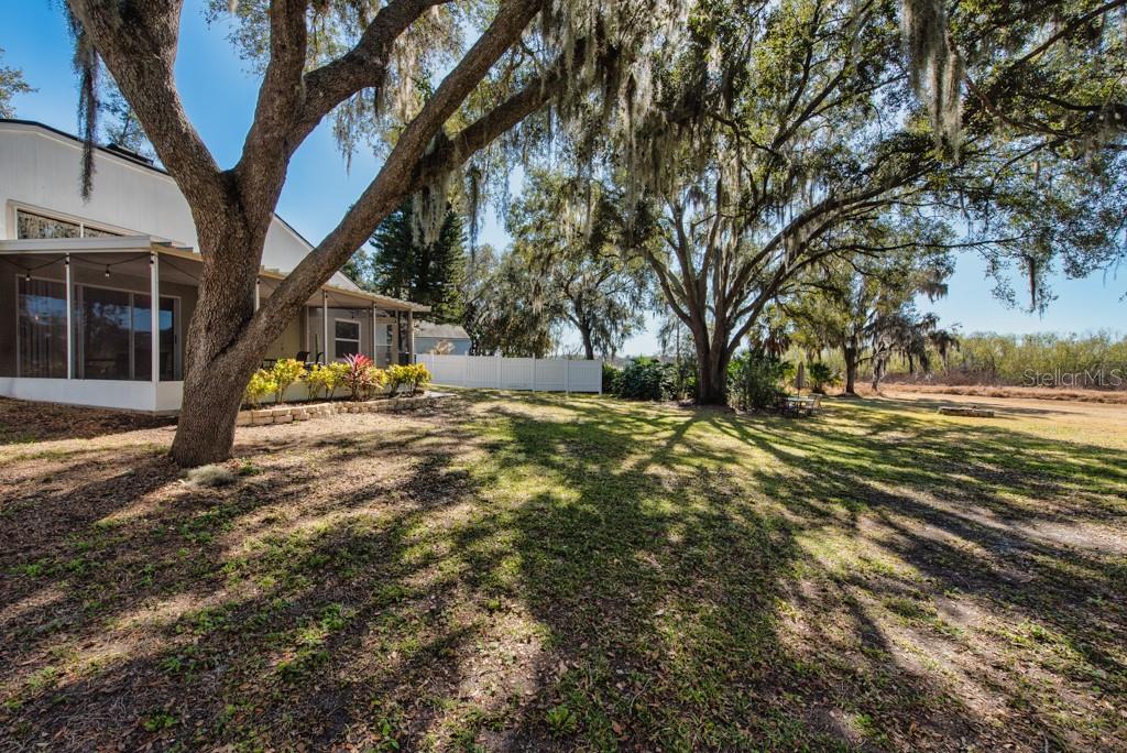 Image 30 of 46 For 1304 Gangplank Drive