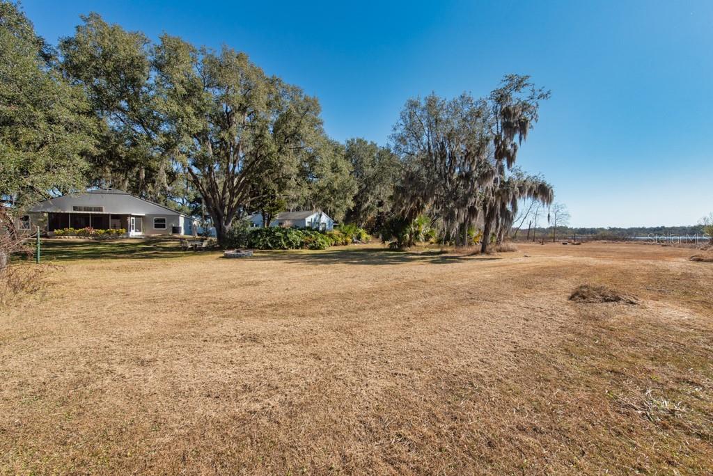 Image 34 of 46 For 1304 Gangplank Drive