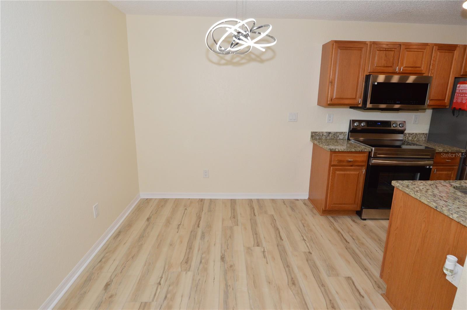 Image 13 of 100 For 10265 Gandy Boulevard N 1010