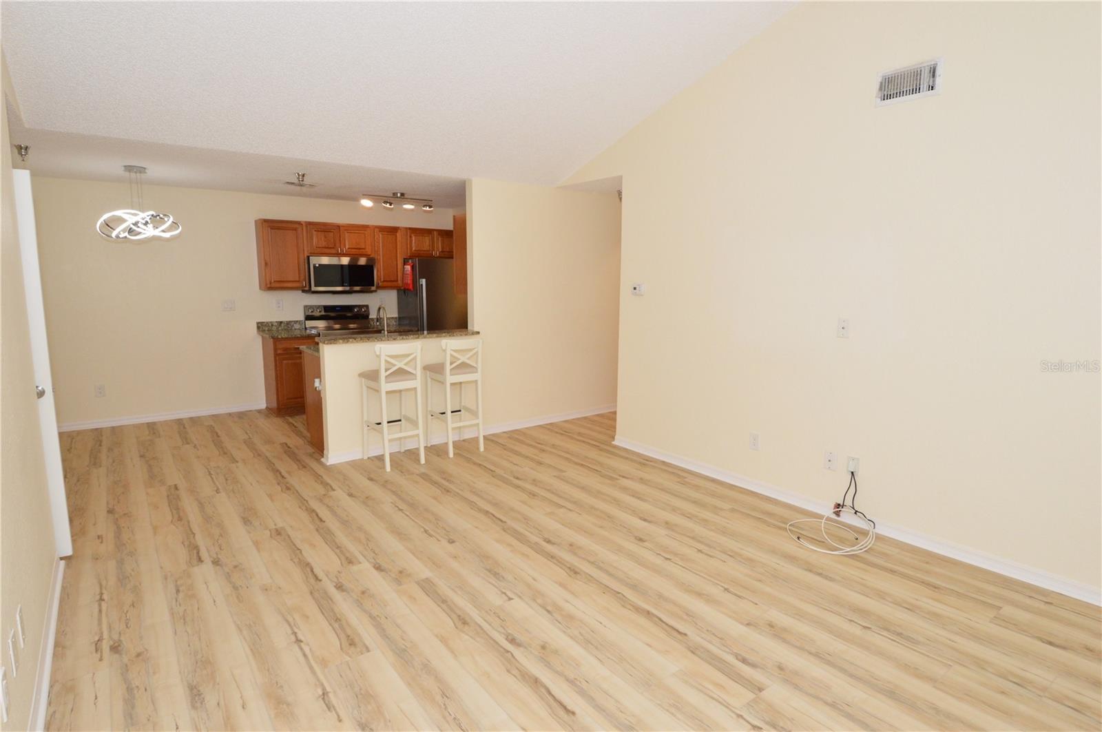 Image 14 of 100 For 10265 Gandy Boulevard N 1010