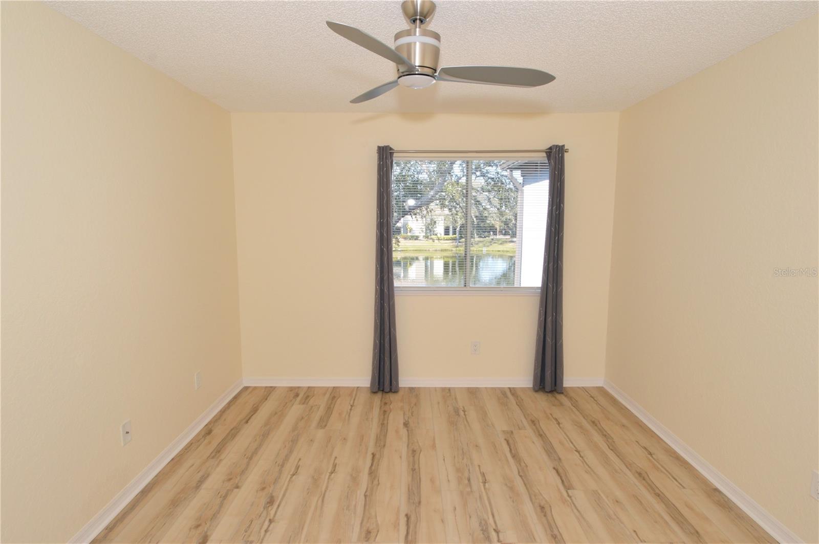 Image 27 of 100 For 10265 Gandy Boulevard N 1010