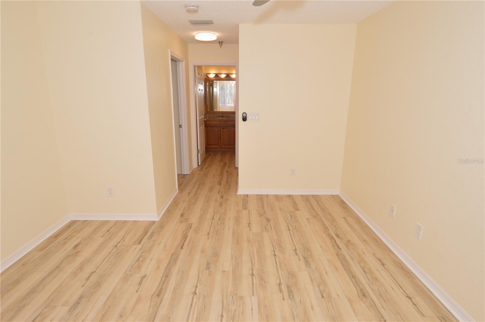 Image 45 of 100 For 10265 Gandy Boulevard N 1010