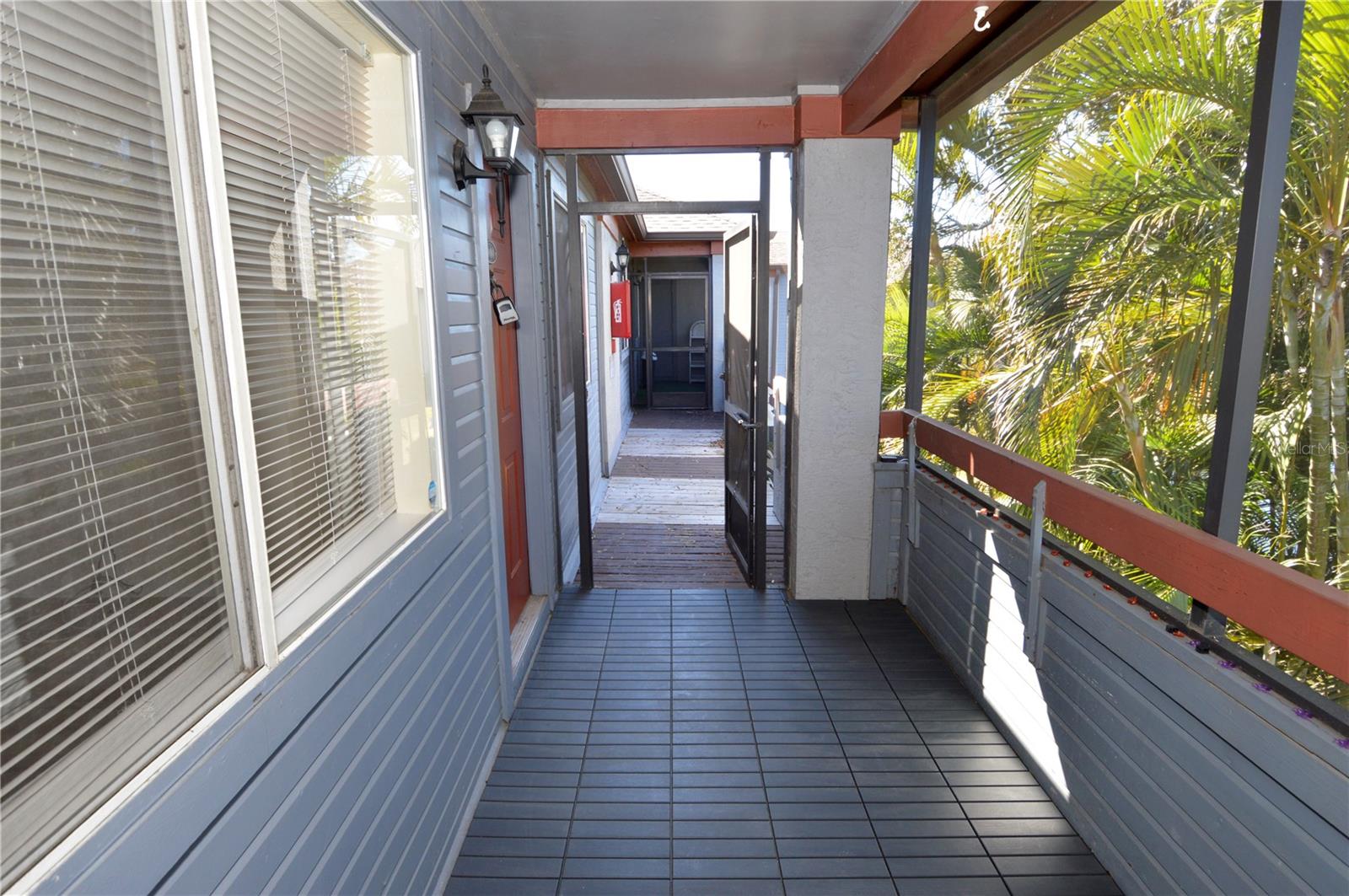 Image 55 of 100 For 10265 Gandy Boulevard N 1010