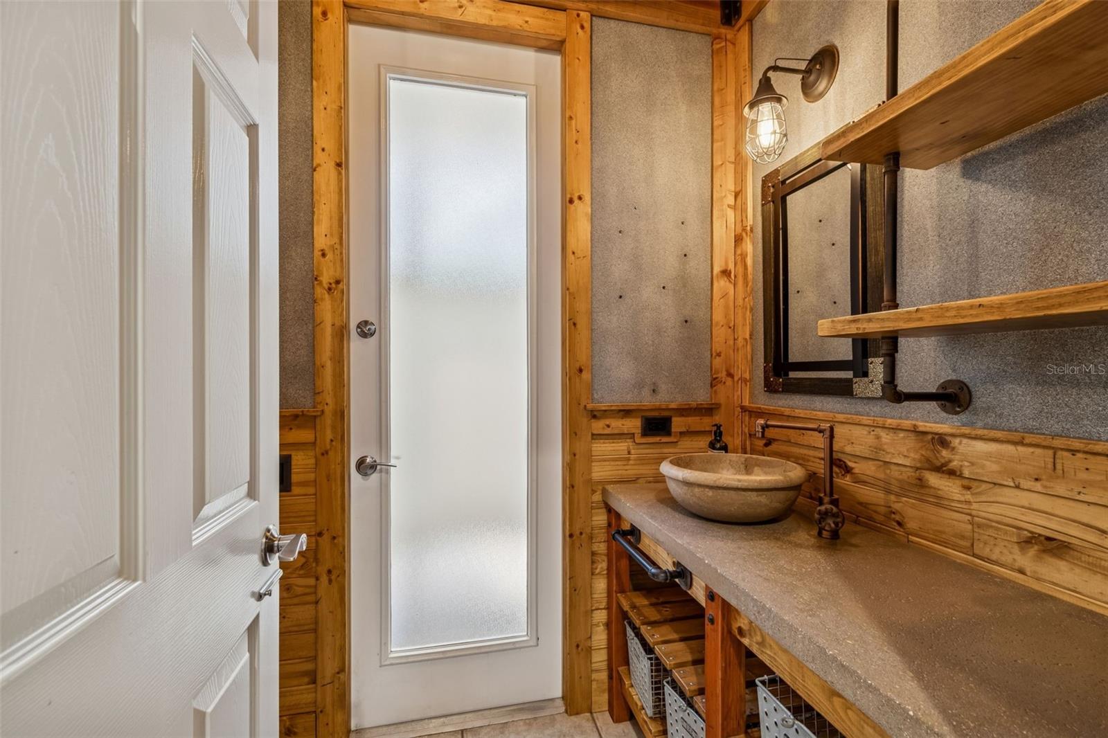 Image 56 of 95 For 1130 Anclote Rd