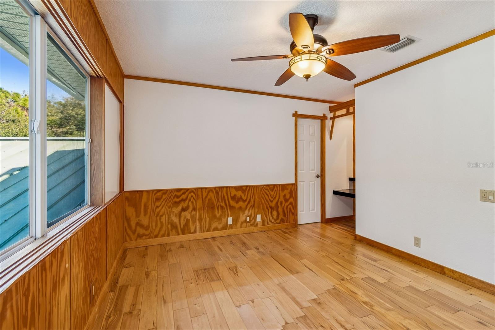 Image 80 of 95 For 1130 Anclote Rd