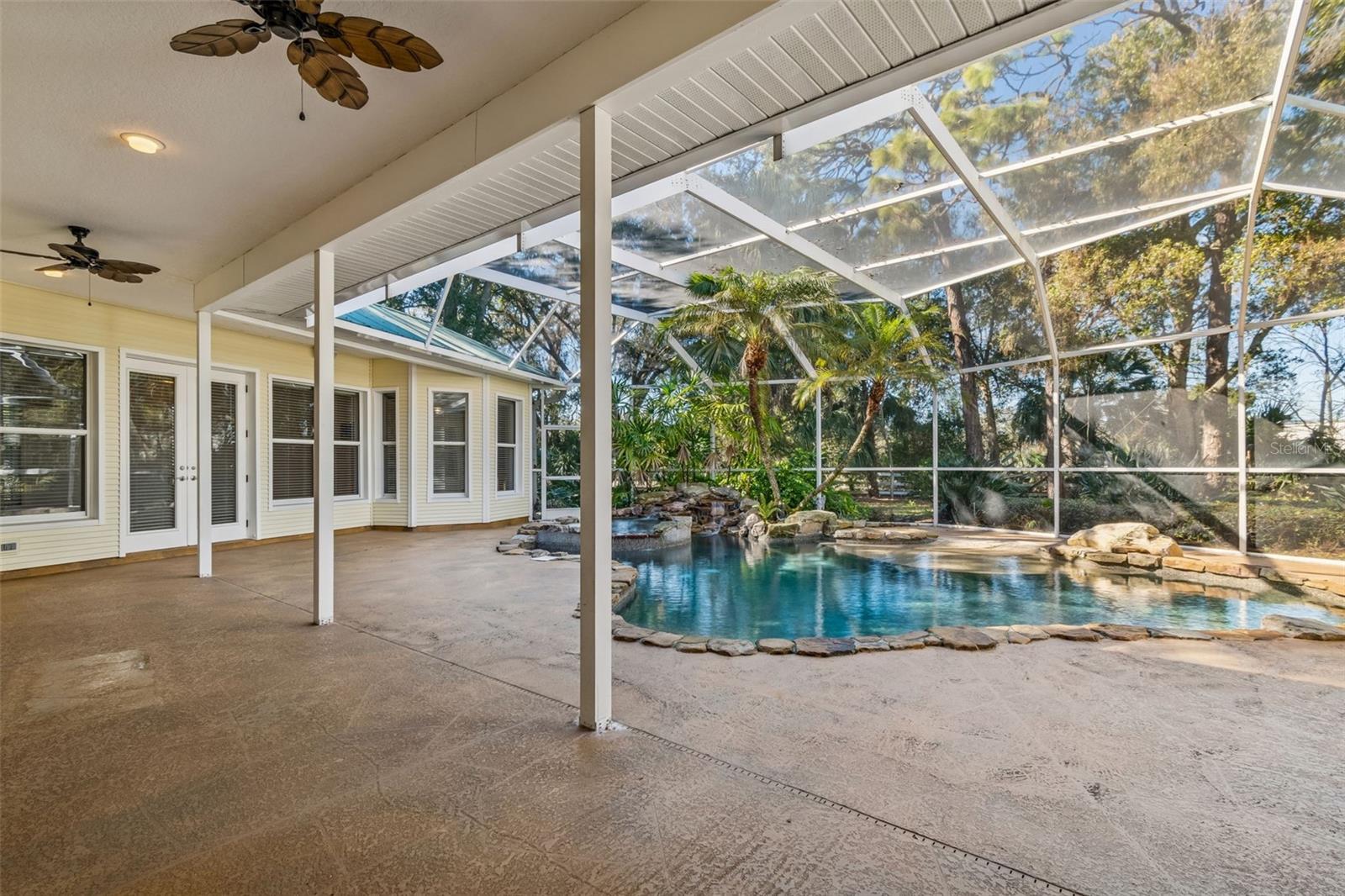 Image 89 of 95 For 1130 Anclote Rd