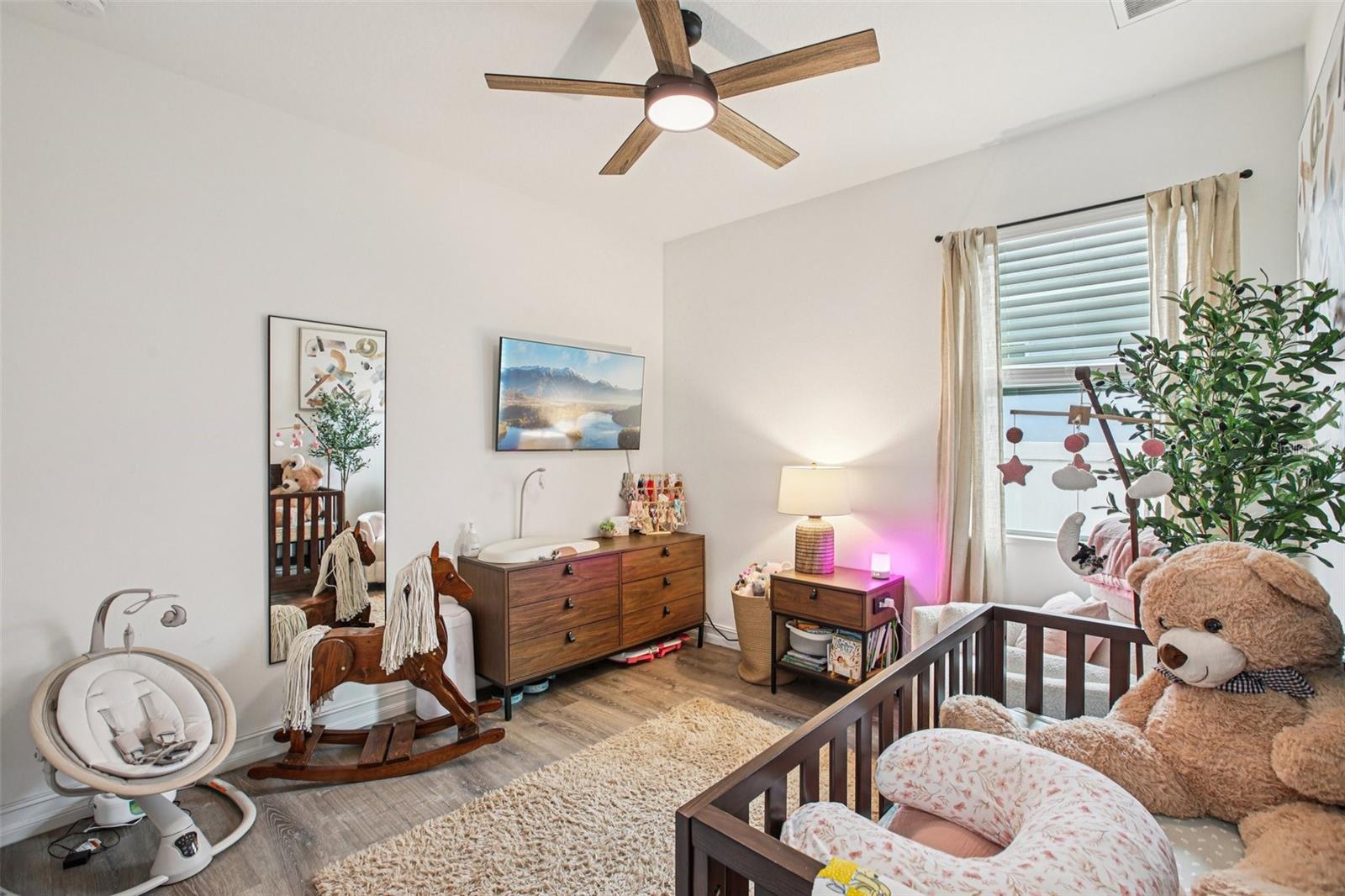 Listing photo id 18 for 801 Sligh Avenue 1-2