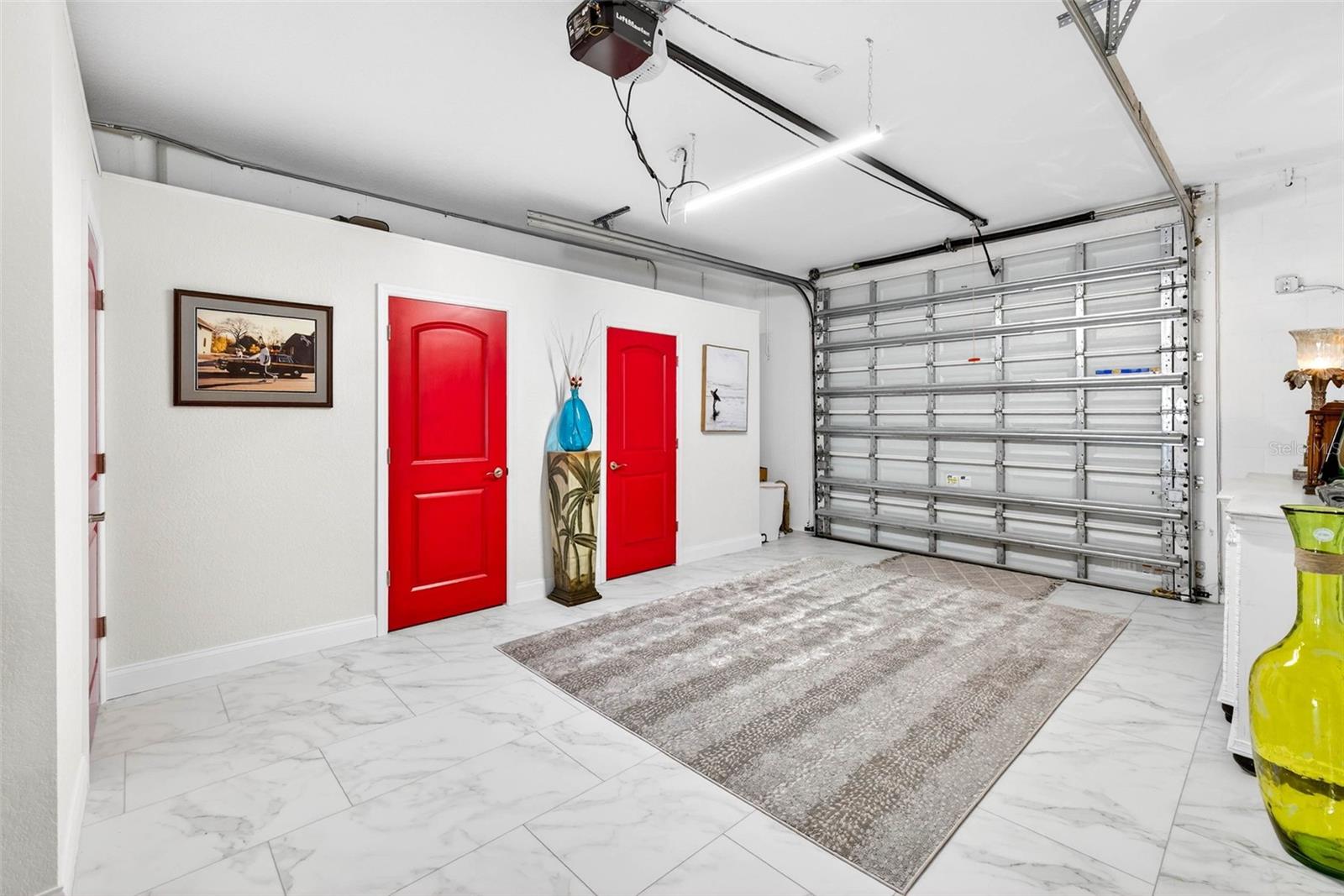 Image 53 of 85 For 105 Wimbledon Court