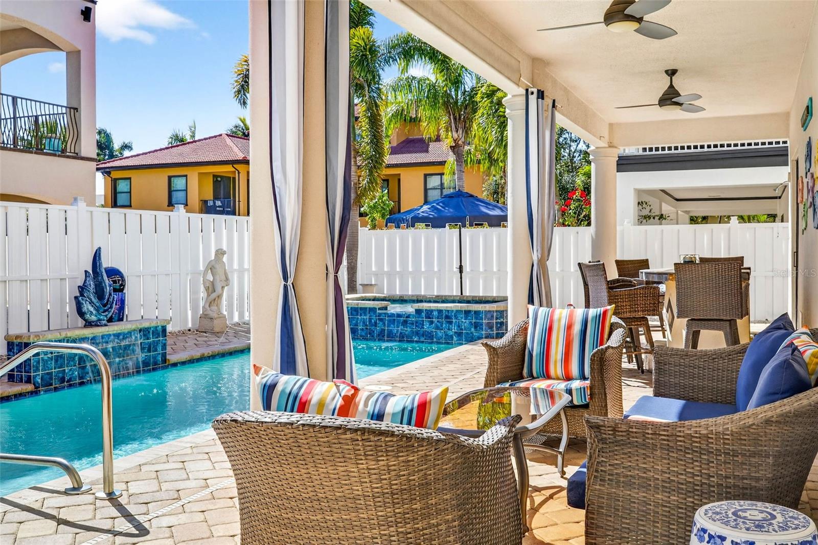 Image 58 of 85 For 105 Wimbledon Court