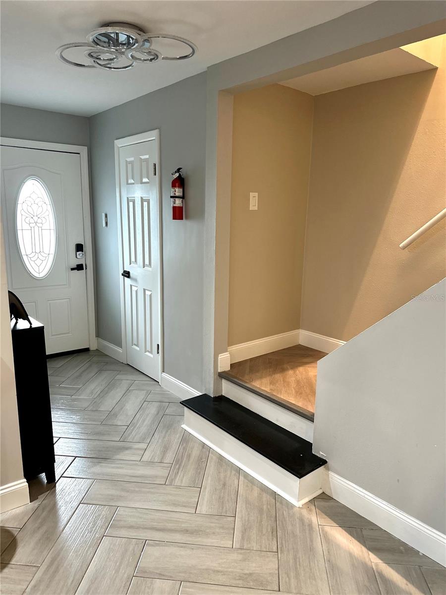 Image 14 of 34 For 10021 53rd Street