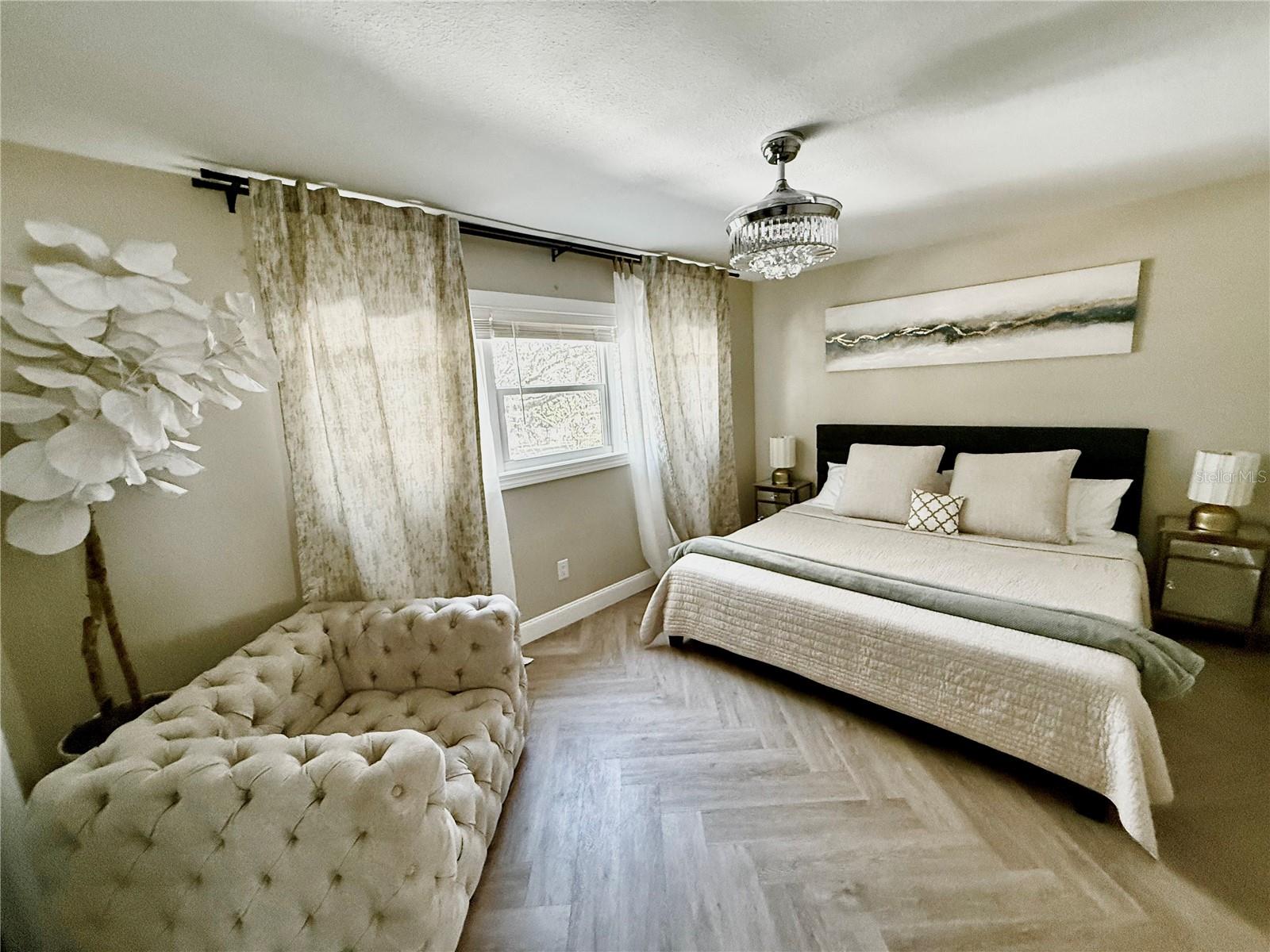 Image 27 of 34 For 10021 53rd Street