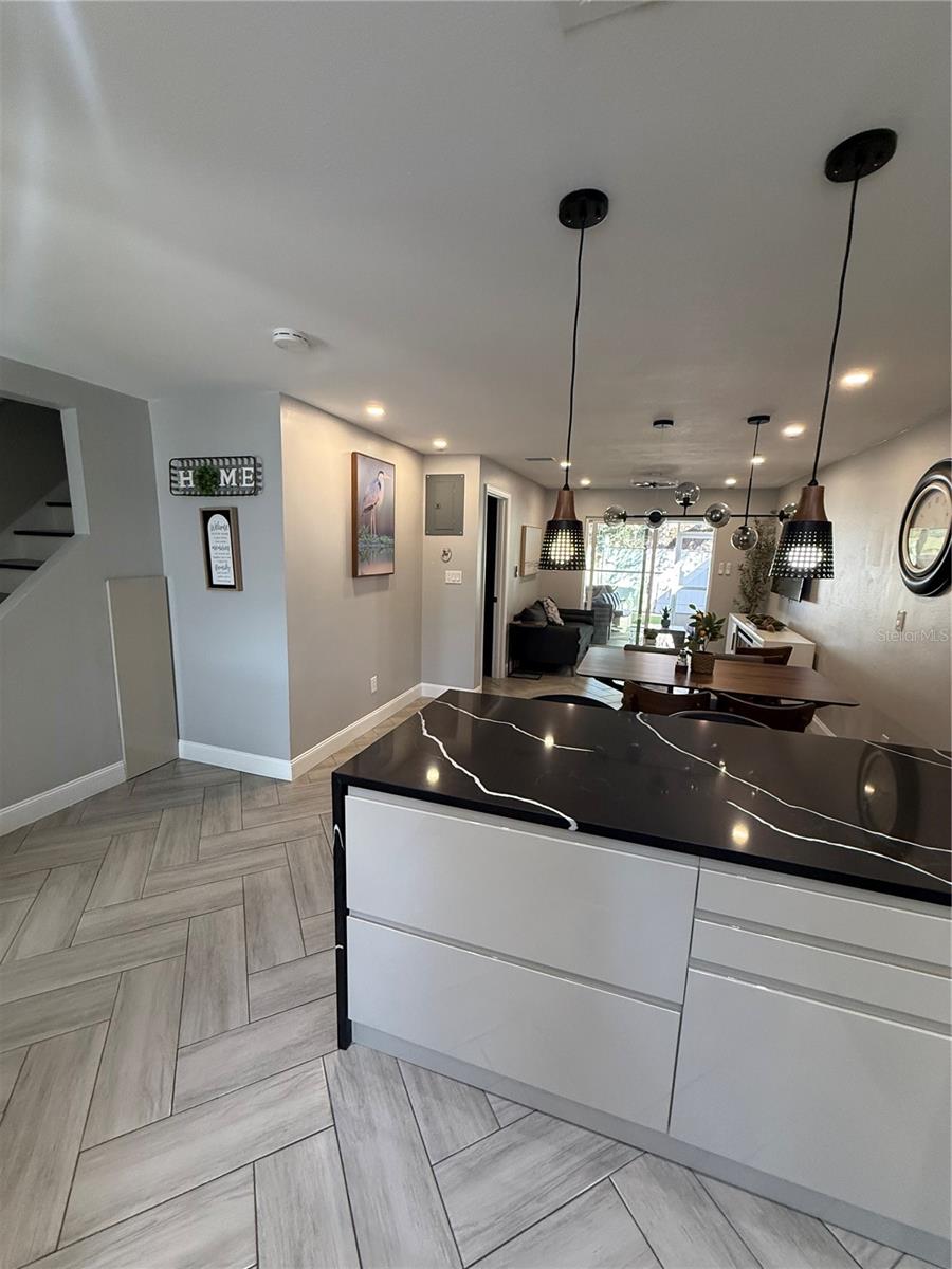 Image 6 of 34 For 10021 53rd Street