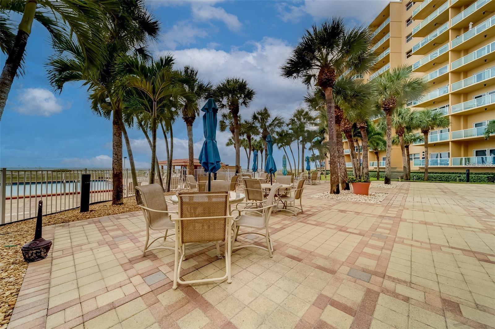 Image 14 of 26 For 880 Mandalay Avenue S705