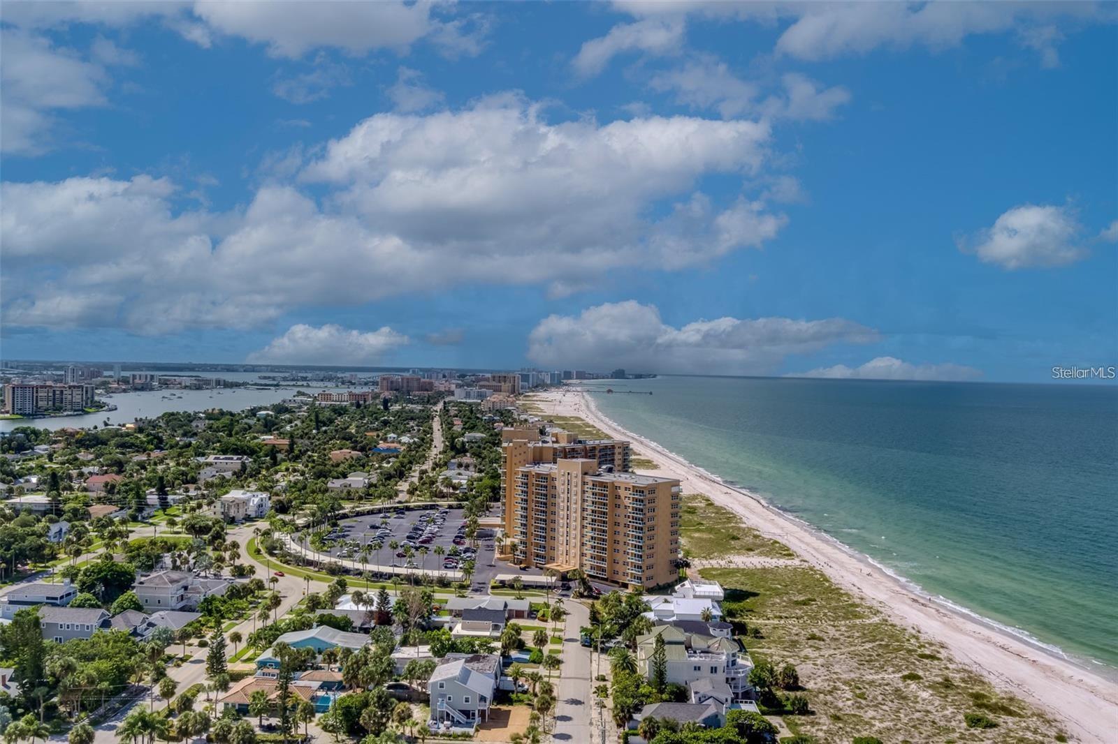 Image 24 of 26 For 880 Mandalay Avenue S705