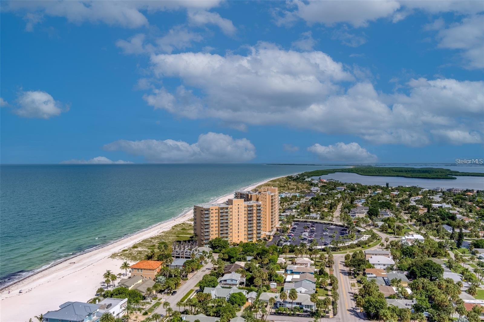 Image 25 of 26 For 880 Mandalay Avenue S705