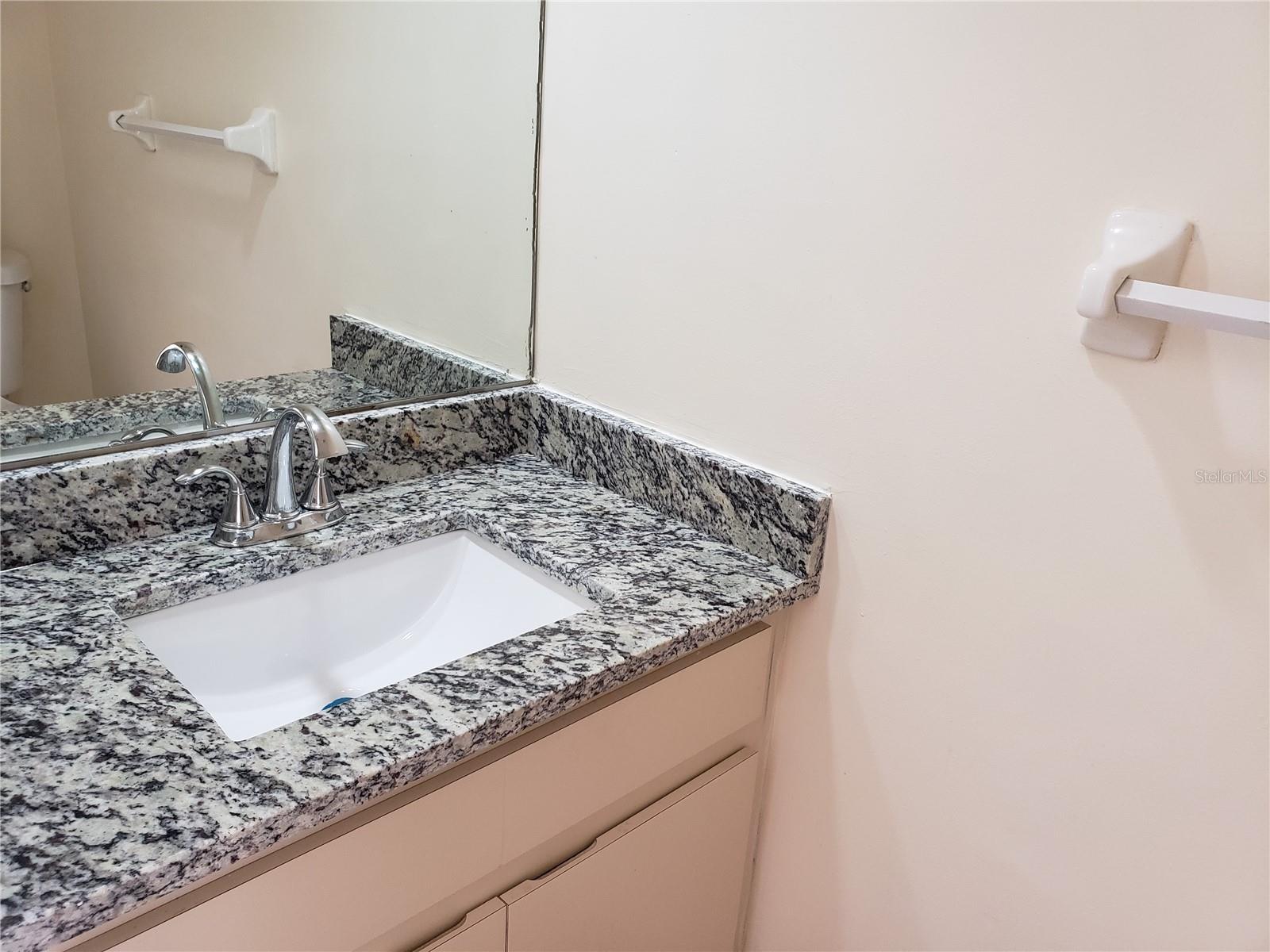 Image 8 of 18 For 2961 Knights Avenue