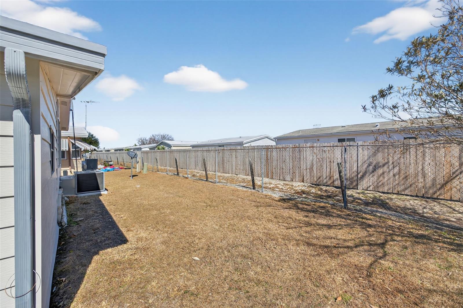 Image 23 of 40 For 3836 William Hume Drive