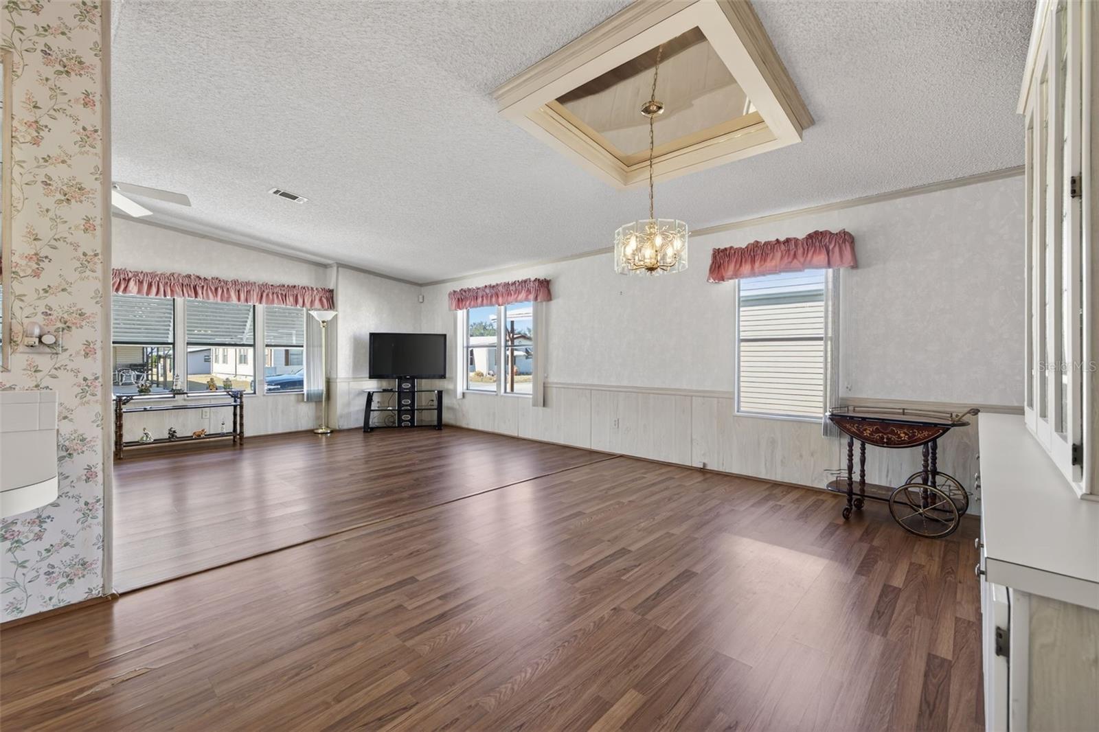 Image 6 of 40 For 3836 William Hume Drive