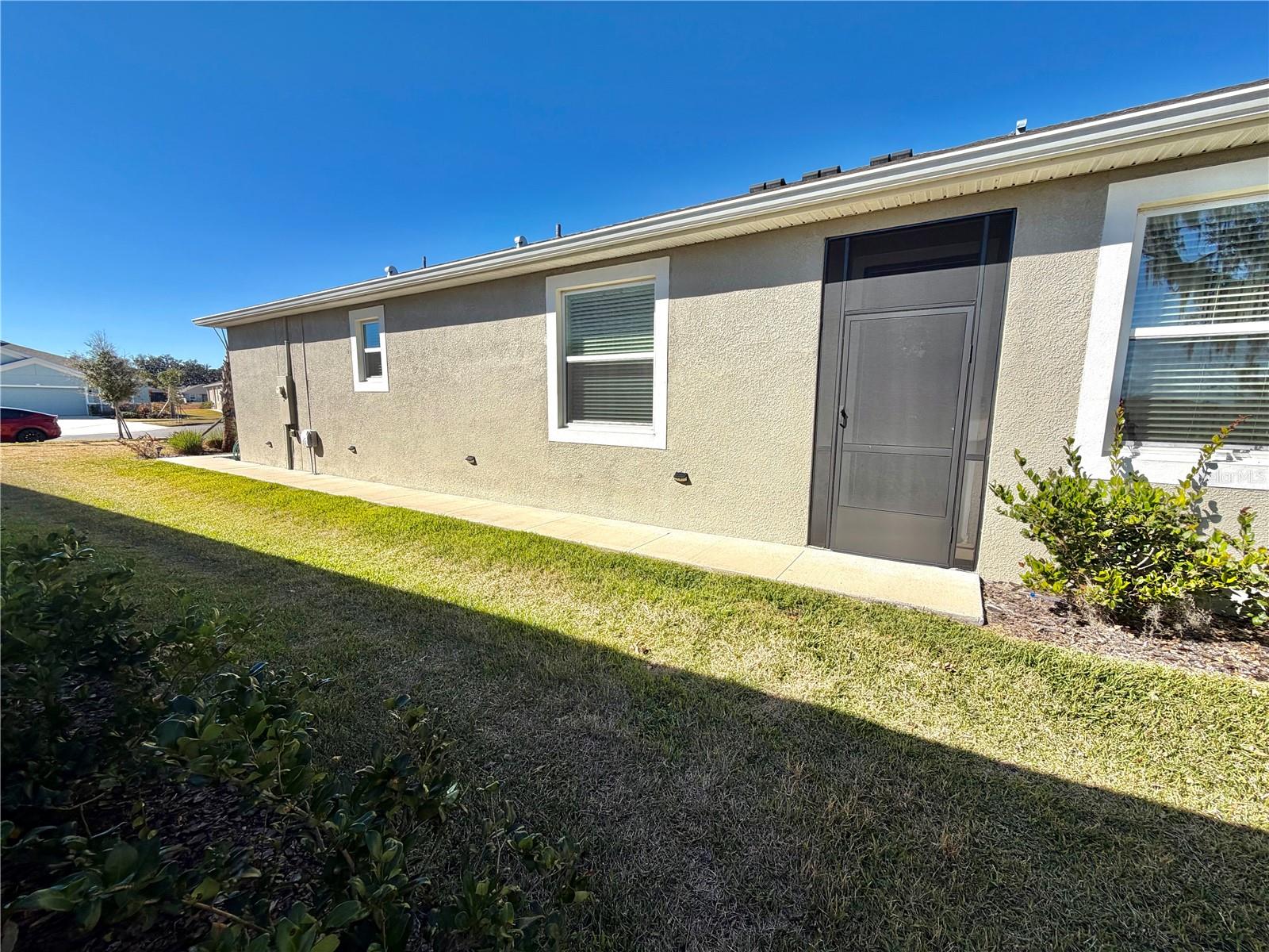Listing photo id 24 for 31115 Mango Fade Way