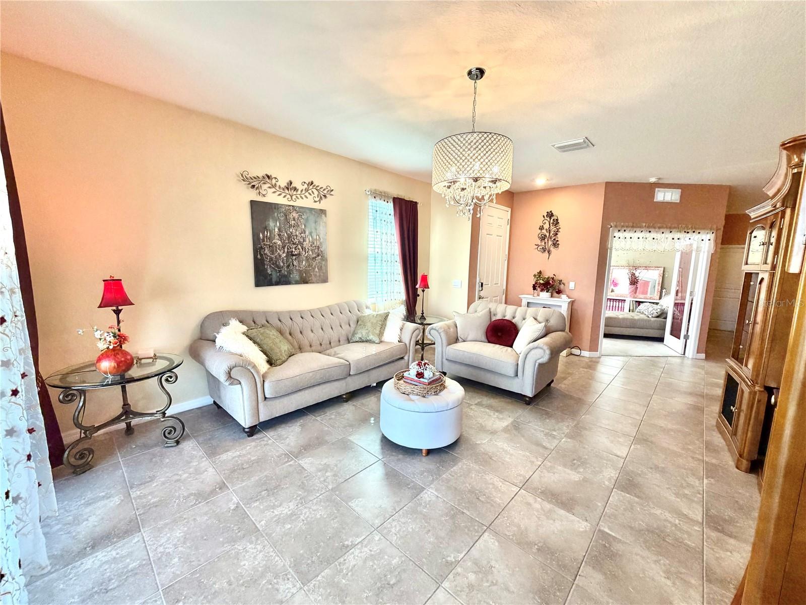 Listing photo id 3 for 31115 Mango Fade Way