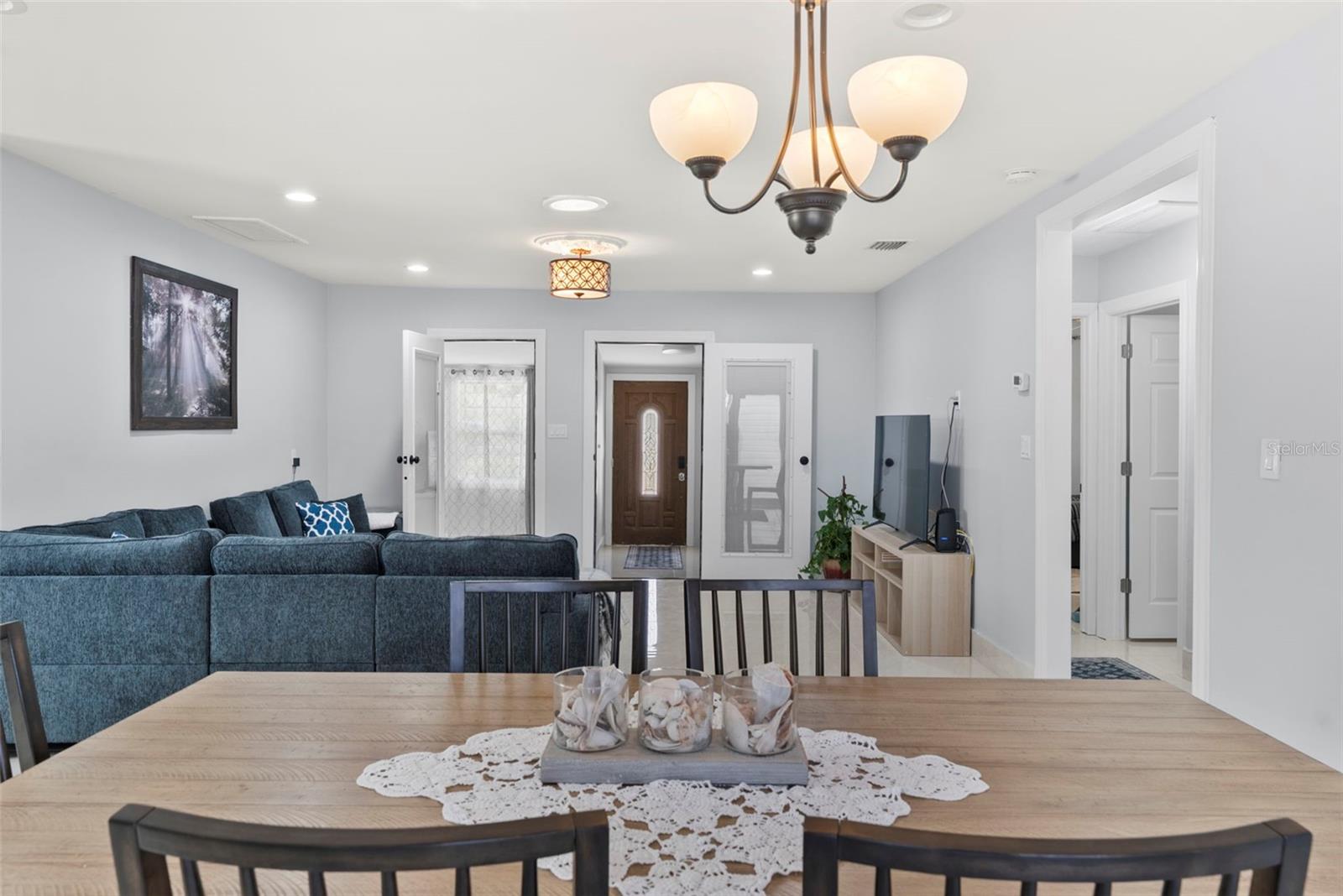 Image 13 of 36 For 204 44th Avenue