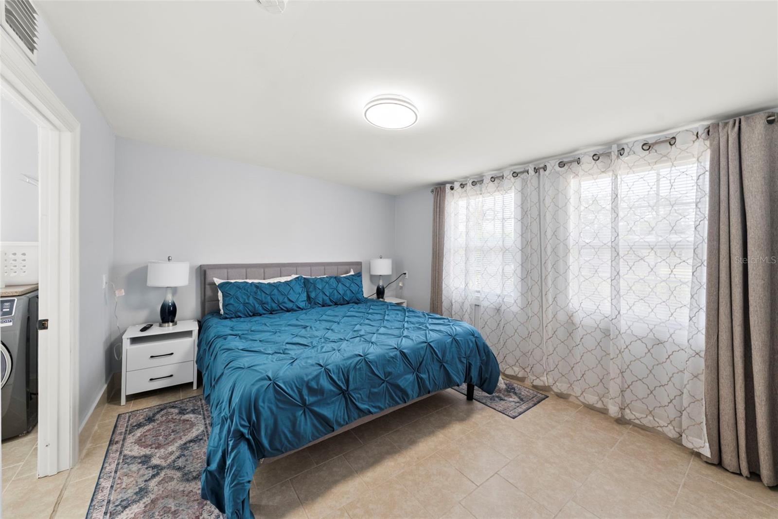 Image 14 of 36 For 204 44th Avenue