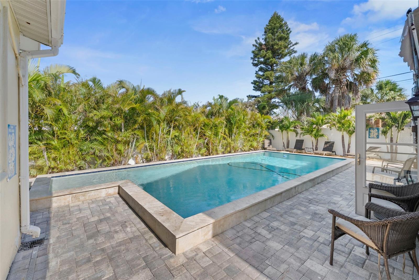 Image 26 of 36 For 204 44th Avenue