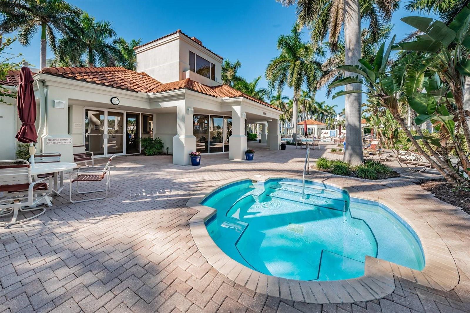 Image 23 of 26 For 6105 Bahia Del Mar Circle 382