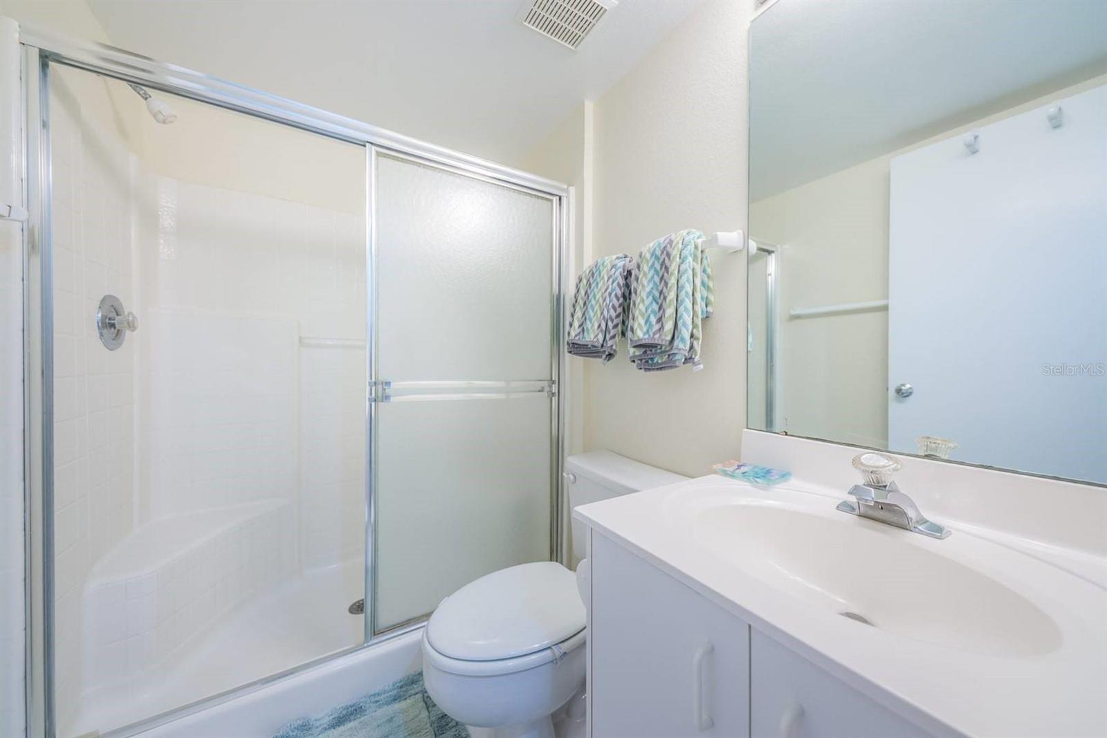 Image 25 of 26 For 6105 Bahia Del Mar Circle 382