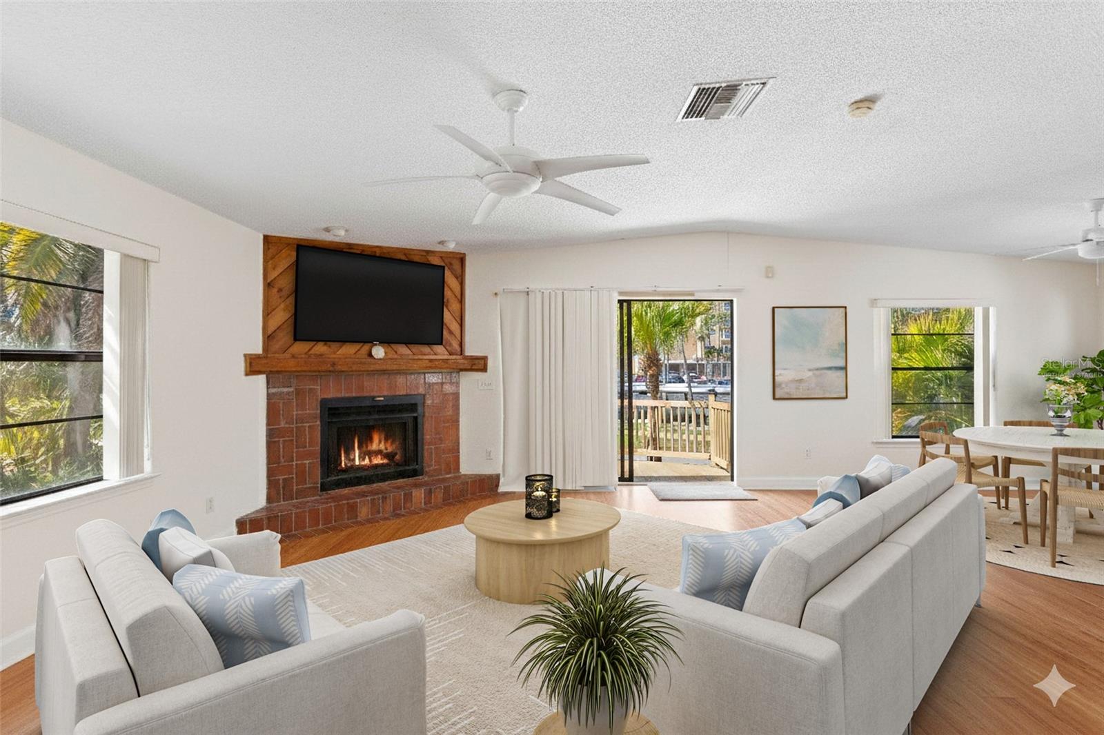 Image 14 of 70 For 879 Eldorado Avenue