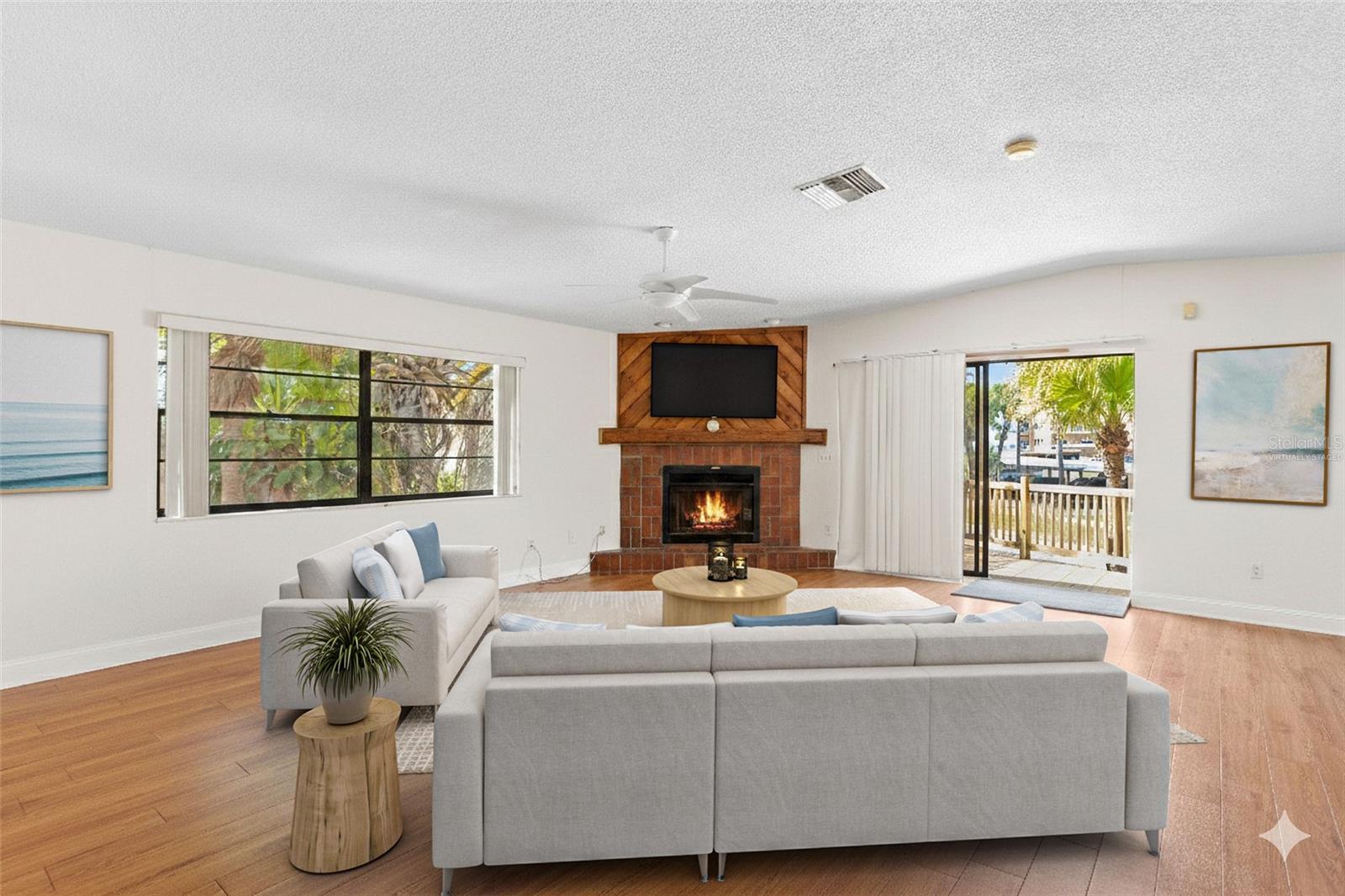 Image 15 of 70 For 879 Eldorado Avenue