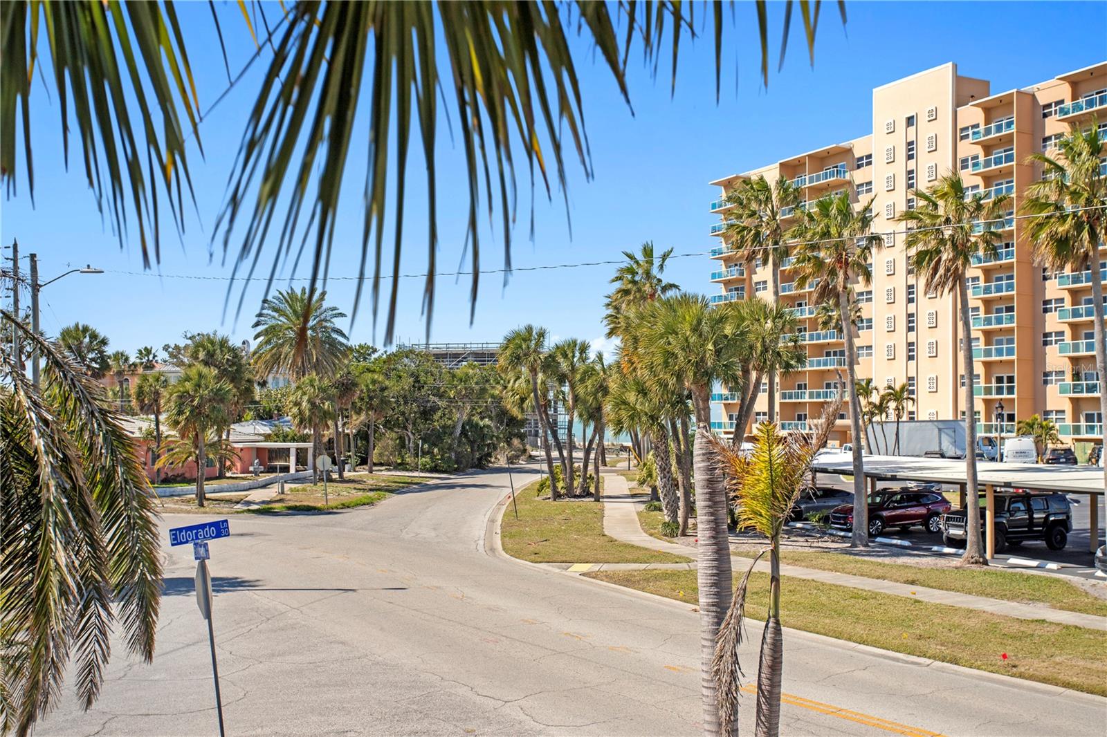 Image 21 of 70 For 879 Eldorado Avenue