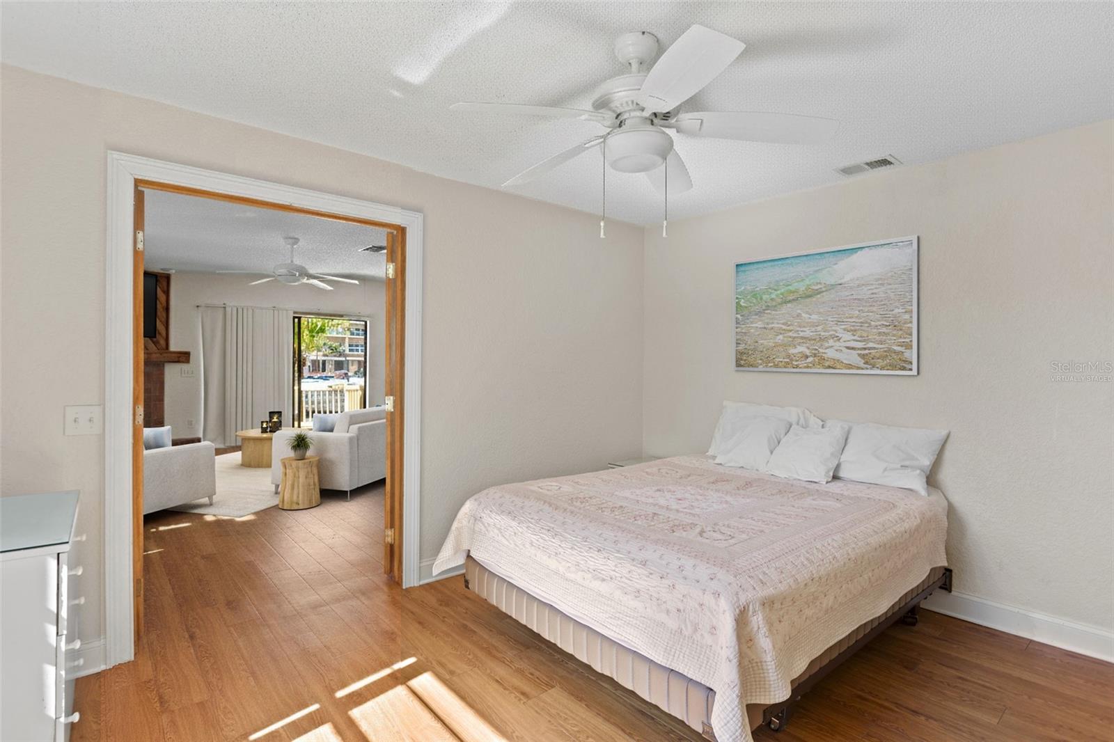 Image 25 of 70 For 879 Eldorado Avenue