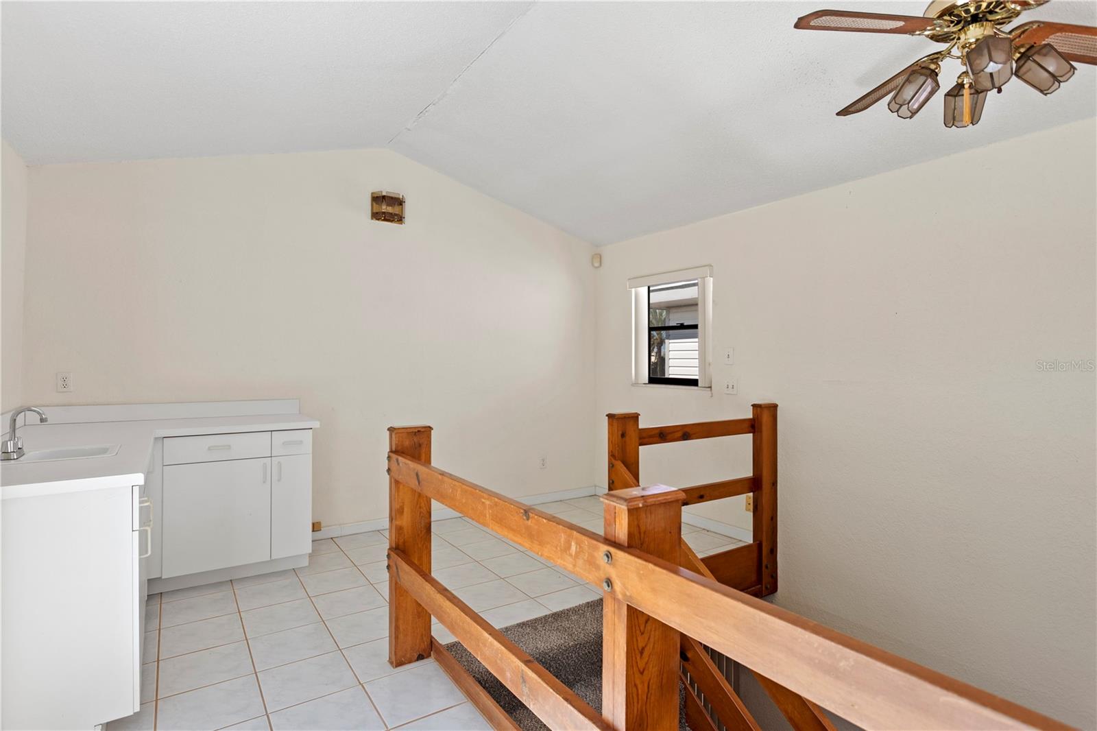 Image 40 of 70 For 879 Eldorado Avenue