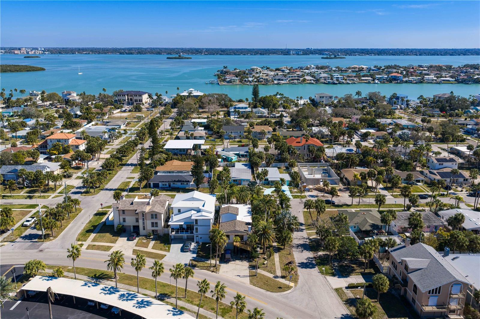 Image 49 of 70 For 879 Eldorado Avenue