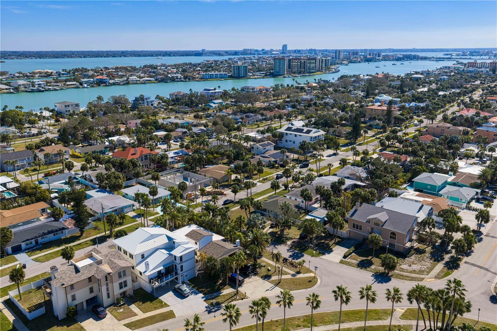 Image 50 of 70 For 879 Eldorado Avenue