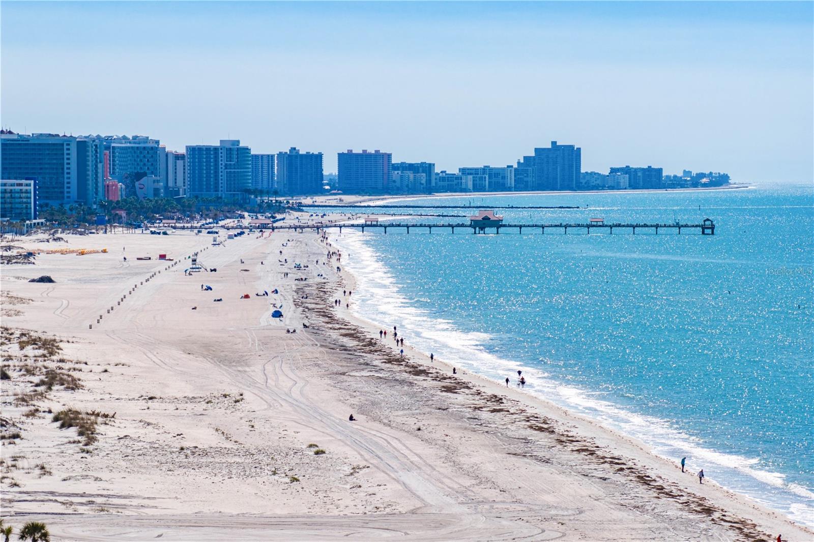 Image 54 of 70 For 879 Eldorado Avenue