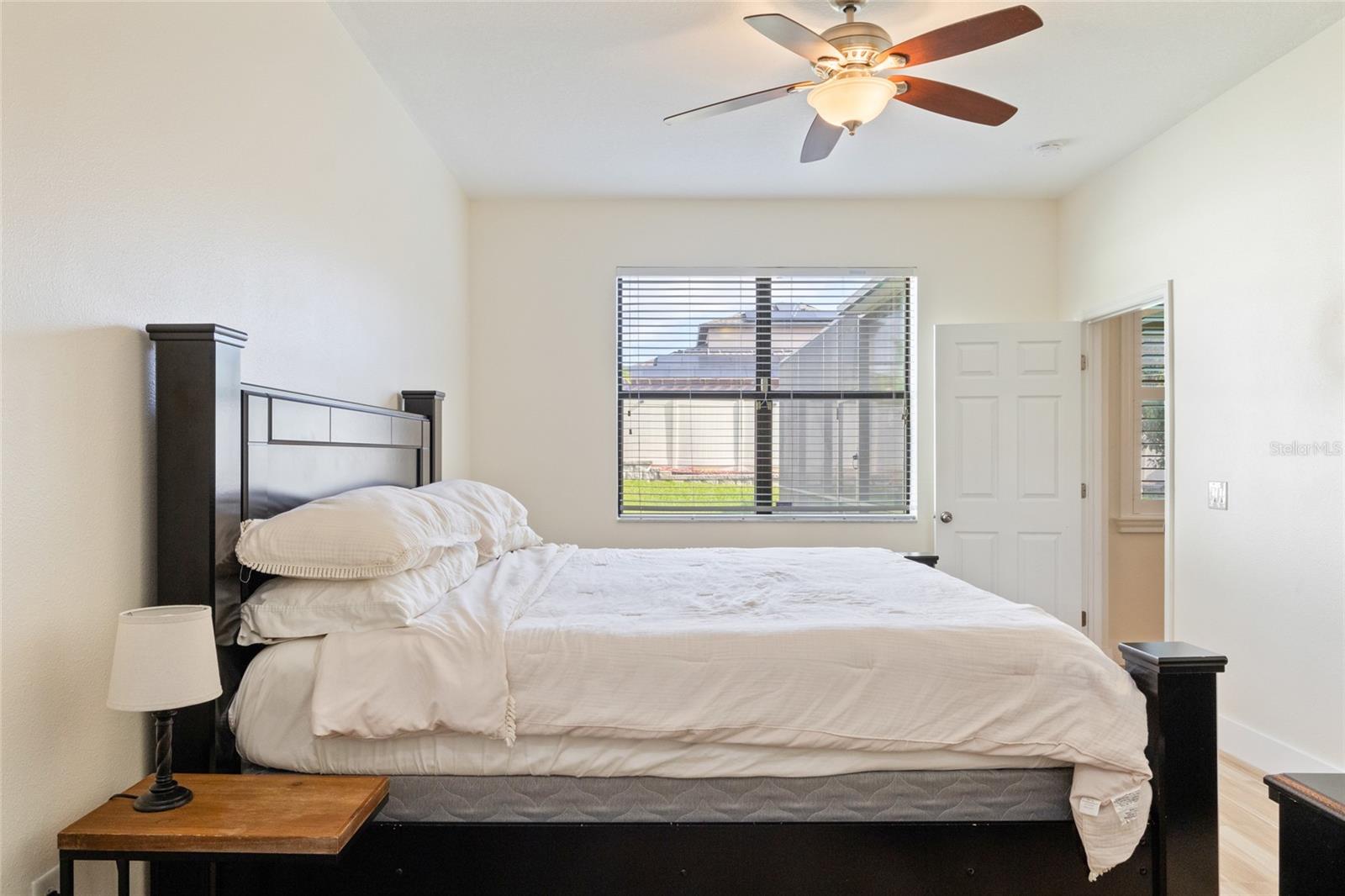 Image 13 of 32 For 11528 Palmetto Pine Street