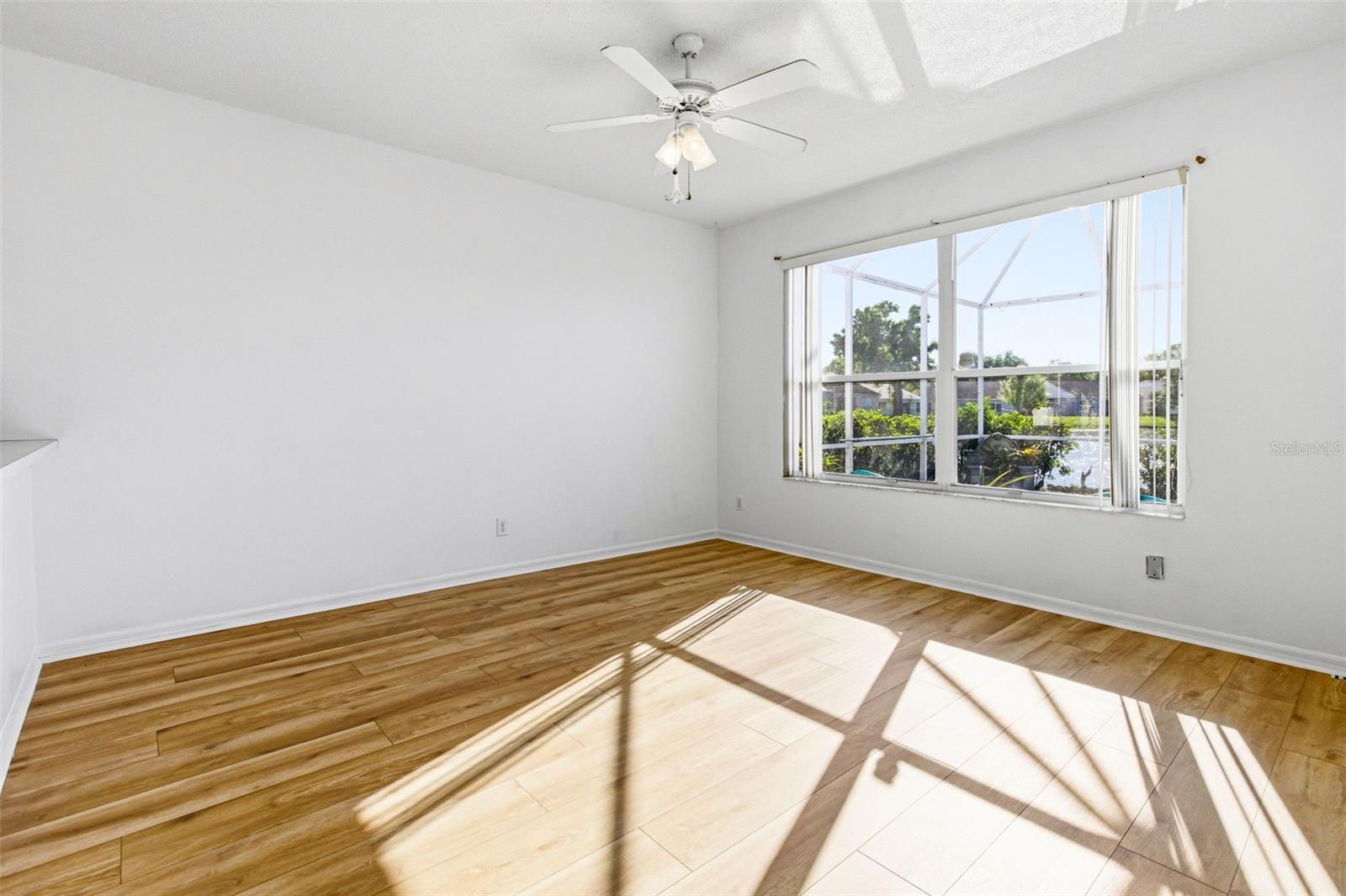 Image 8 of 44 For 5512 47th Court E