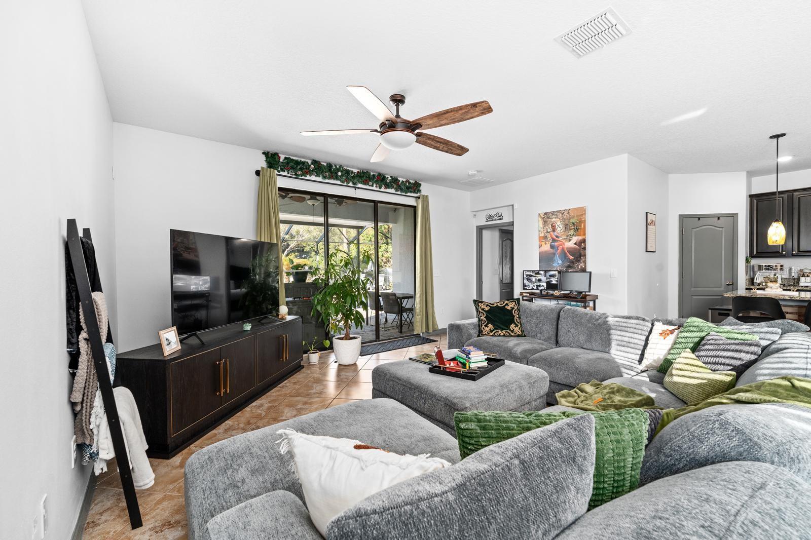 Image 10 of 35 For 13230 Wellington Hills Drive