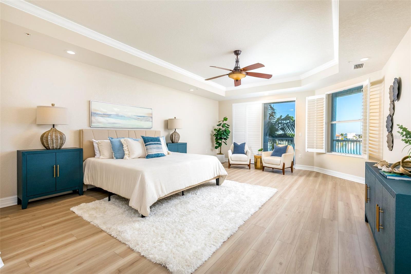 Image 35 of 82 For 220 108th Avenue 304