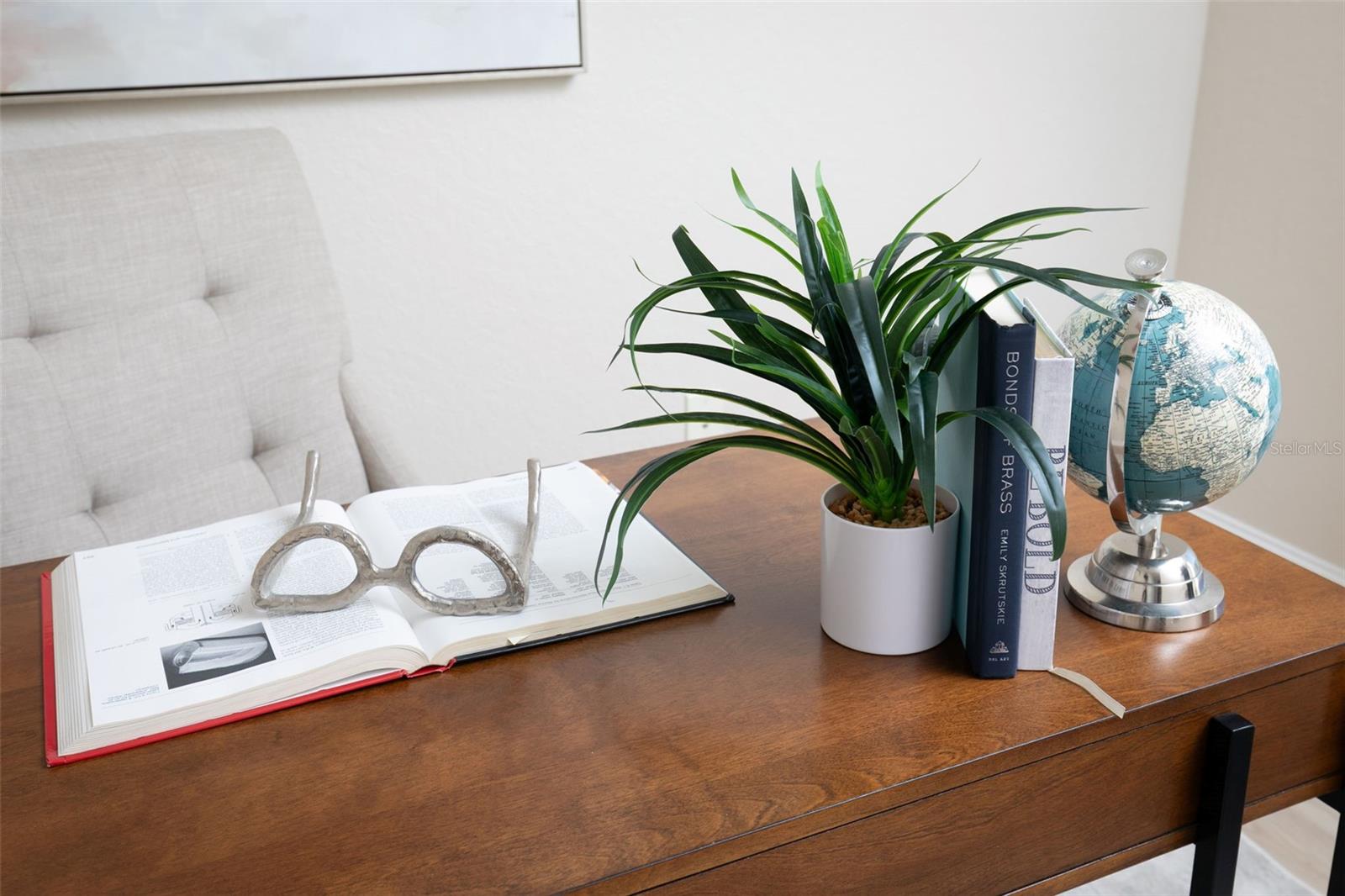 Image 51 of 82 For 220 108th Avenue 304